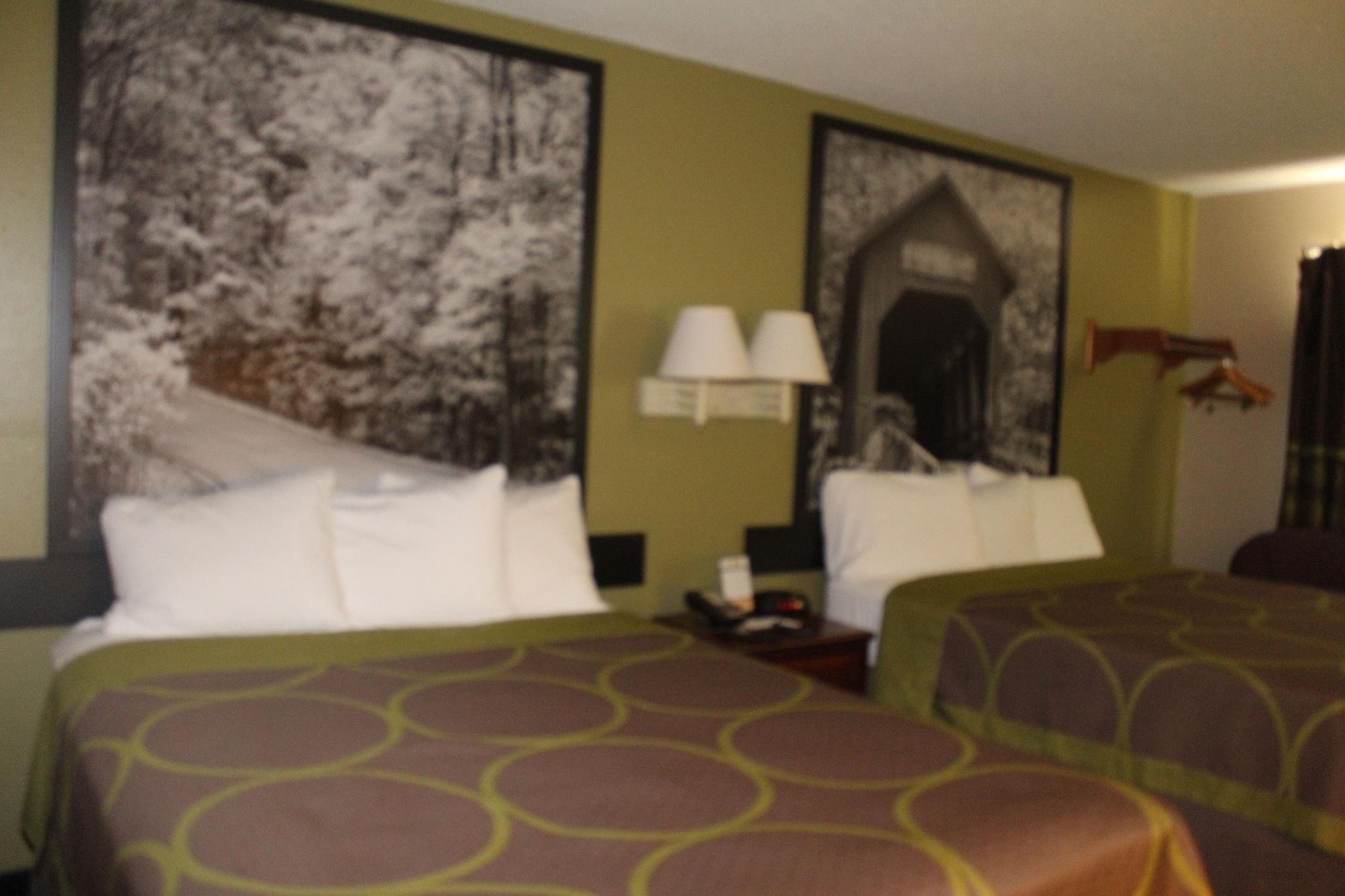 Super 8 By Wyndham Michigan City Eksteriør billede