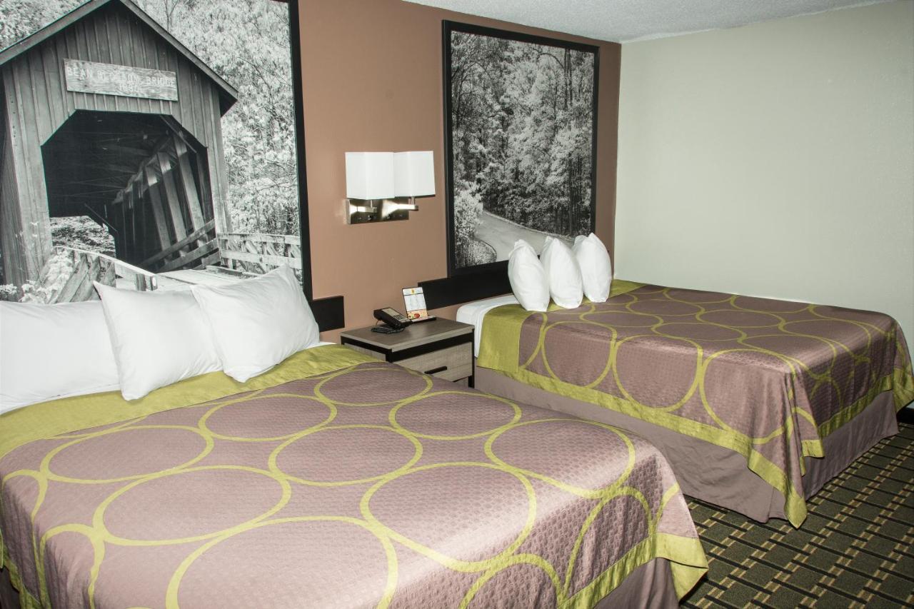 Super 8 By Wyndham Michigan City Eksteriør billede